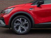 Second-hand Renault Captur RS Line 91 CP (66 kW) 2023 Roșu SUV