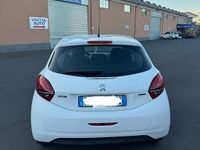 Usata Peugeot 208 2016 Bianco Utilitaria