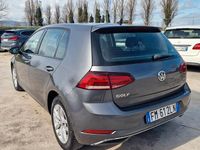 Usata VW Golf VII Highline 116 CV (85 kW) 2018 Grigio Berlina