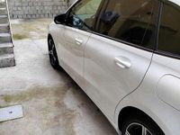Gebraucht Mercedes B200 150 PS (110 kW) 2021 Weiß Van / Kleinbus