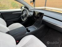 Usata Tesla Model Y RWD 250 kW (340 CV) 2024 Nero SUV