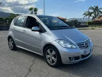 Usata Mercedes A180 116 CV (85 kW) 2011 Grigio Berlina