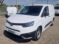 Begagnad Toyota Proace City Active 102 HK (75 kW) 2021 Vit Minibuss