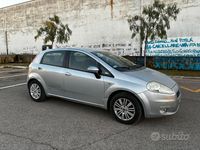 Usata Fiat Grande Punto Active 65 CV (47 kW) 2006 Grigio Utilitaria