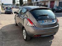 Usata Lancia Ypsilon Gold 95 CV (69 kW) 2012 Grigio Utilitaria