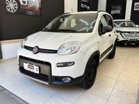 Usata Fiat Panda 4x4 S 95 CV (69 kW) 2018 Bianco Utilitaria
