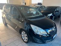 Usata Opel Meriva 120 CV (88 kW) 2011 Nero Monovolume