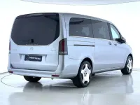 Usata Mercedes V300 Exclusive 237 CV (174 kW) 2025 Argento Monovolume