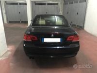 Usata BMW 325 Cabriolet 197 CV (144 kW) 2009 Blu Cabrio