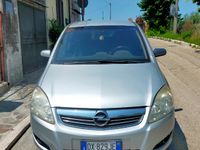 usata Opel Zafira 7 posti