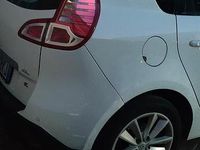 Usata Renault Scénic III XMOD 110 CV (80 kW) 2010 Bianco Monovolume