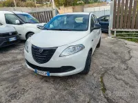 Usata Lancia Ypsilon 95 CV (69 kW) 2014 Bianco Utilitaria