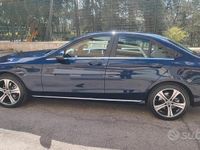 Usata Mercedes C180 Business 122 CV (89 kW) 2019 Blu Berlina