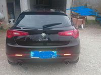 Usata Alfa Romeo Giulietta Distinctive 140 CV (102 kW) 2011 Nero Utilitaria