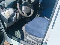 Usata Fiat Punto 60 CV (44 kW) 2002 Bianco Utilitaria