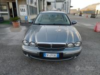 Usata Jaguar X-type Executive 131 CV (96 kW) 2003 Grigio Berlina