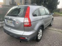 Usata Honda CR-V LS 150 CV (110 kW) 2007 Argento SUV