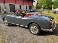 Usata Alfa Romeo Giulia Spider 122 CV (89 kW) 1963 Grigio Cabrio