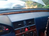 Usata Mercedes C200 Elegance 192 CV (141 kW) 1998 Station wagon