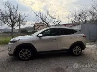 Usata Hyundai Tucson Xpossible 116 CV (85 kW) 2016 Grigio SUV