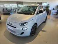Nuova Fiat 500 Icon 65 CV (47 kW) 2026 Celestial blu Berlina