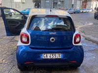 Usado Smart ForFour 61 CV (44 kW) 2016 Azul Utilitario