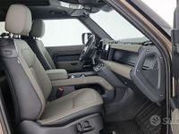 Usata Land Rover Defender SE Dynamic 249 CV (183 kW) 2025 Marrone SUV