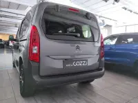 Usata Citroën Berlingo Feel 102 CV (75 kW) 2024 Grigio Monovolume