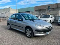 Usata Peugeot 206 75 CV (55 kW) 2000 Grigio Berlina