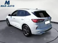 Usata Ford Kuga ST-Line 225 CV (165 kW) 2023 Bianco SUV