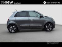Usado Renault Twingo Techno 60 kW (82 HP) 2023 Cinzento Citadino