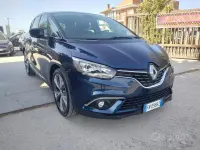 Usata Renault Scénic 110 CV (80 kW) 2018 Bluazzurro Monovolume