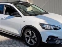 Usata Ford Focus 120 CV (88 kW) 2019 Bianco Station wagon