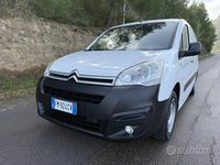 Usata Citroën Berlingo 99 CV (72 kW) 2017 Bianco Monovolume