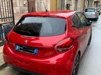 Usata Peugeot 208 75 CV (55 kW) 2018 Rosso Utilitaria
