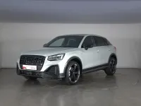 Nuova Audi Q2 2026 Argento cavo metallizzato SUV