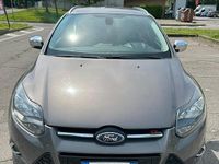 Begagnad Ford Focus 163 HK (119 kW) 2012 Grå Kombi