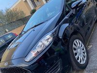 Usata Ford Fiesta 82 CV (60 kW) 2017 Nero Berlina
