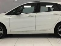 Usata BMW 220 Active Tourer Sport Line 190 CV (139 kW) 2015 Bianco Monovolume