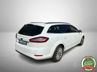 Usata Ford Mondeo 163 CV (119 kW) 2013 Bianco Station wagon