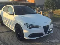 Usata Alfa Romeo Stelvio Veloce 209 CV (153 kW) 2021 Bianco SUV