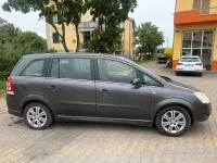 Usata Opel Zafira 150 CV (110 kW) 2009 Grigio Monovolume