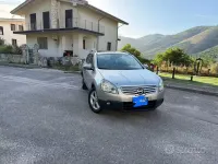 Usata Nissan Qashqai 150 CV (110 kW) 2008 Grigio SUV