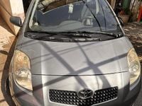 Usata Toyota Yaris Sol 75 CV (55 kW) 2008 Grigio Utilitaria