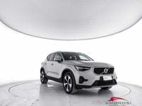 Usata Volvo XC40 Core 163 CV (119 kW) 2025 Argento SUV