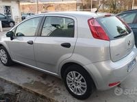 Usata Fiat Punto Street 69 CV (50 kW) 2015 Grigio Utilitaria