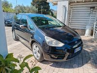 Begagnad Ford S-MAX Titanium 140 HK (102 kW) 2007 Svart Minibuss
