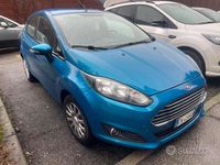 Usata Ford Fiesta Titanium 75 CV (55 kW) 2013 Blu Berlina