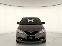 Usata Lancia Ypsilon Silver 69 CV (50 kW) 2016 Grigio Utilitaria