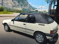 Usata Peugeot 205 54 CV (39 kW) 1989 Bianco Cabrio